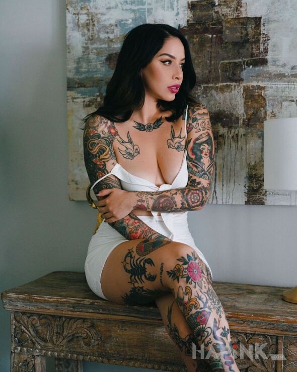 Tattoo Zakochana w oldschoolu in sleeves motif and oldschool style on the chest