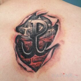 Tattoo Poland fighting on the back motif: patriotic