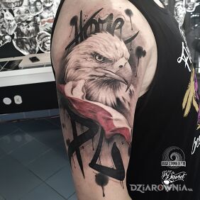 Tatuaż Z tęsknoty za ojczyzną :D Orzeł na ręce motyw: patriotyczne styl: graffiti