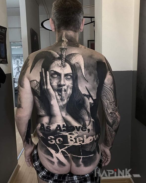 Tattoo Demoniczna kobieta in black and gray motif and realistic style on the shoulder blades