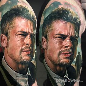 Tatuaż Brad Pitt na ramieniu motyw: postacie styl: realistyczne