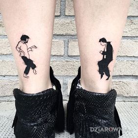 Tatuaż Pulp Fiction na nodze motyw: postacie