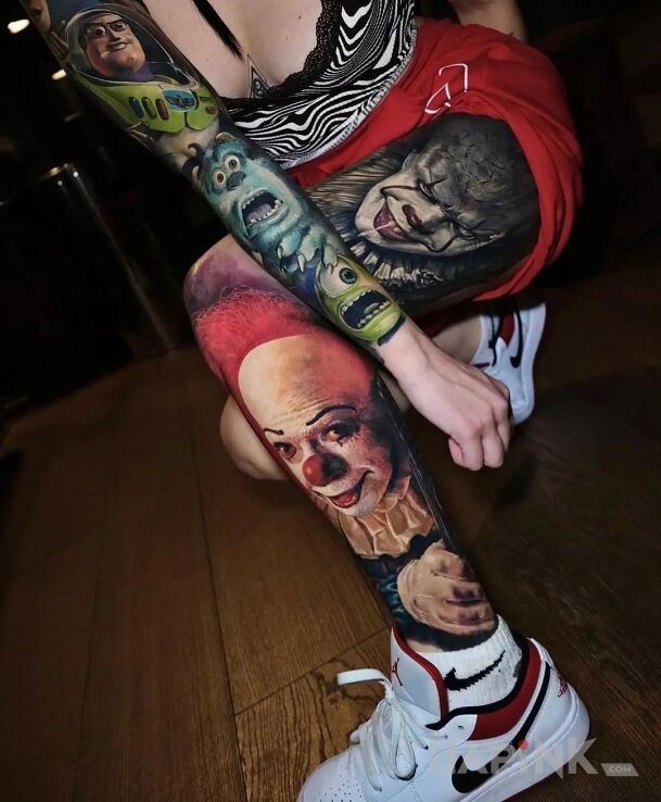 Tattoo Kolorowo i bardzo profesjonalnie in demons motif and realistic style On the arm
