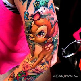 Tatuaż Bambi na ramieniu motyw: zwierzęta
