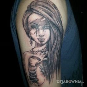 Tatuaż Beautiful girl na ramieniu motyw: postacie