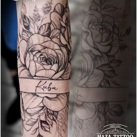 Tattoo Flowers On the arm motif: lettering style: graphic / illustrative