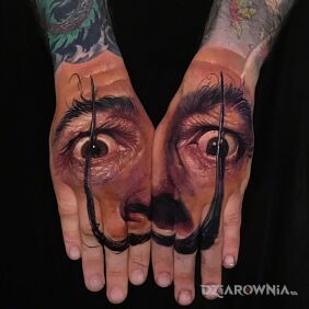 Tatuaż Salvadore na ręce motyw: kolorowe styl: realistyczne