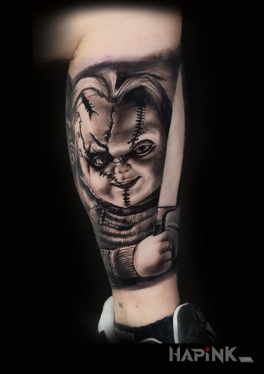 Tattoo Czaki in characters motif and realistic style on the calf