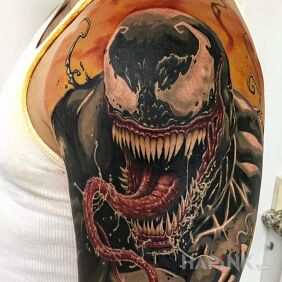 Tattoo Venom on the upper arm motif: 3D