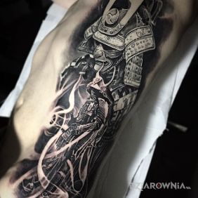 Tatuaż Samuraj na żebrach motyw: 3D styl: realistyczne