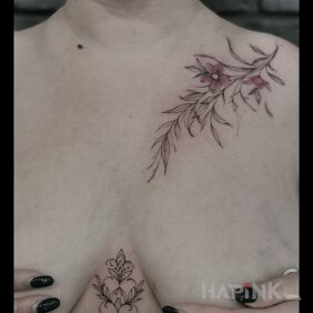 Tattoo Delicate and feminine on the collarbone motif: flowers style: graphic / illustrative