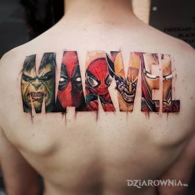 Tatuaż Marvel na plecach motyw: postacie