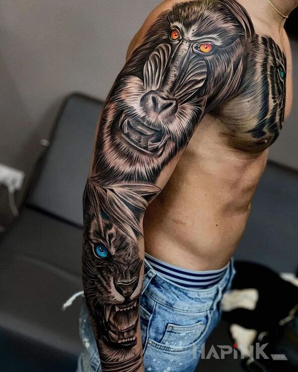 Tattoo La małpa in sleeves motif and realistic style On the arm