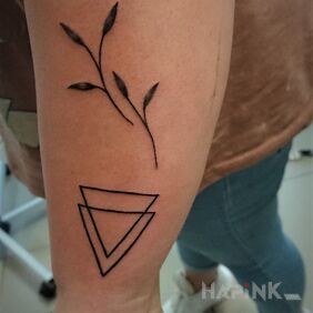 Tattoo Tiny on the forearm motif: other style: minimalistic