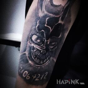 Tattoo Donnie Darko rabbit on the upper arm motif: dark style: realistic