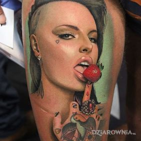 Tatuaż Portret na nodze motyw: 3D styl: realistyczne