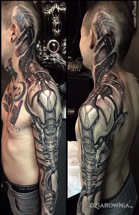 Tatuaż terminator w motywie rękawy i stylu biomechanika na szyi