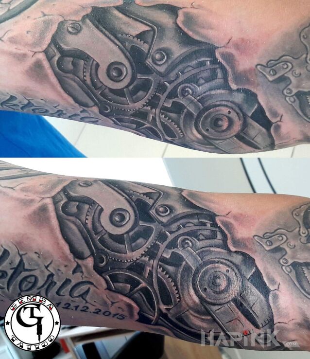 Tattoo Kola zębate,Biomechanika in 3D motif and realistic style on the forearm