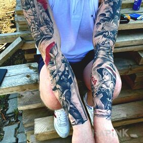 Tattoo Sleeves on the upper arm motif: black and gray style: realistic