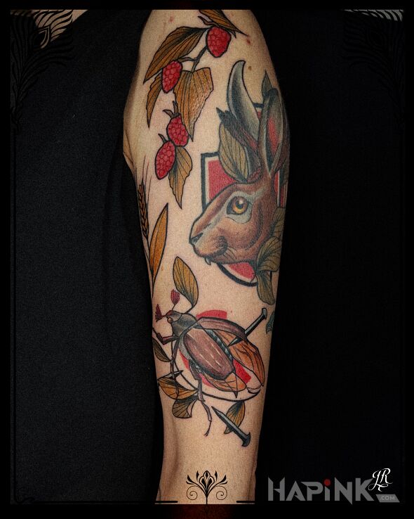 Tattoo Dzikość in floral motif and neo-traditional style On the arm