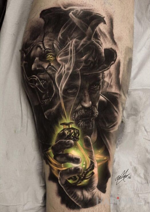 Tattoo Dwa oblicza in characters motif and realistic style on the calf