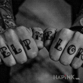 Tattoo Help me lord on the fingers motif: lettering