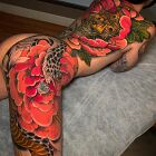 Tatuaż kolorowe ciało na nodze, motyw: kwiaty, styl: japońskie / irezumi
