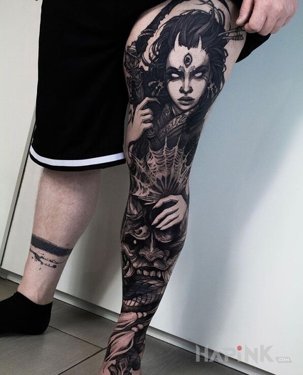 Tattoo Demoniczna dziewczyna in legsleeves motif and graphic / illustrative style on the knee