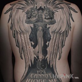 Tattoo Tyraell on the back motif: lettering style: graphic / illustrative