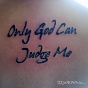 Tatuaż God na plecach motyw: napisy