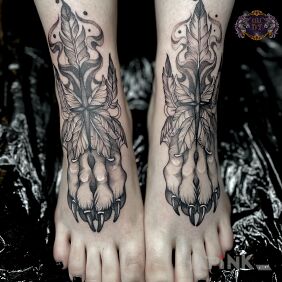 Tattoo Tattoo - Wolf (wolf paws) on the foot motif: fantasy style: graphic / illustrative