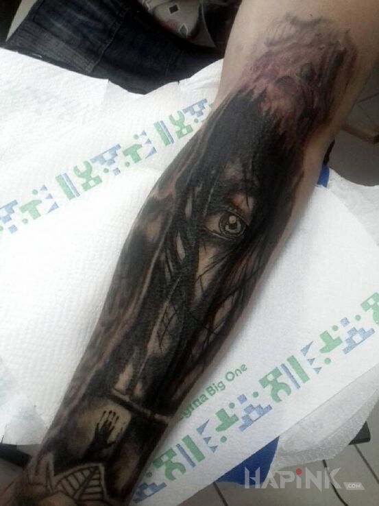 Tattoo Jeszcze jeden i pół rękawa :D in faces motif and realistic style on the forearm