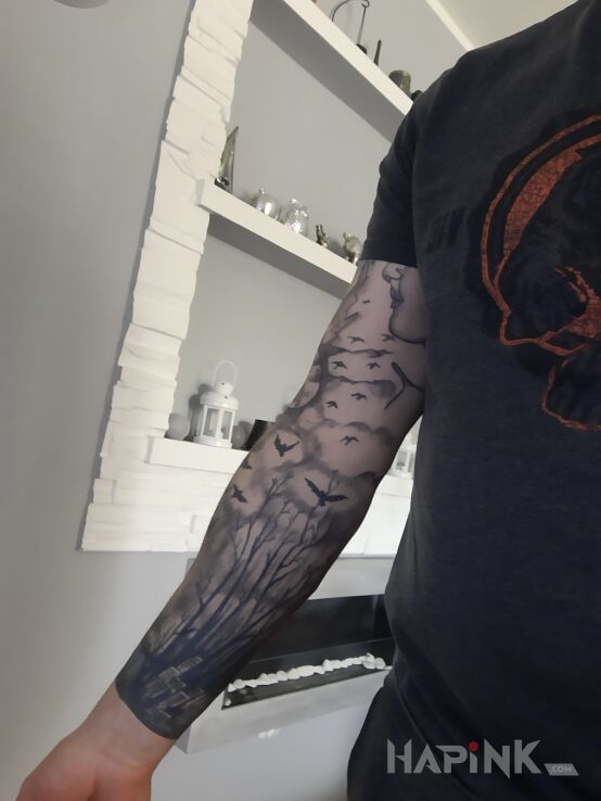 Tattoo Las in dark motif and graphic / illustrative style on the forearm