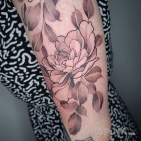 Tattoo Flower On the arm motif: flowers style: graphic / illustrative
