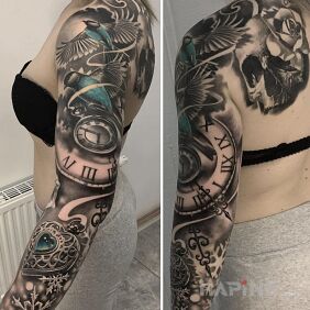 Tattoo Heart of the ocean on the shoulder blades motif: 3D