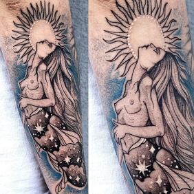 Tatuaż Syrena na ręce motyw: postacie styl: dotwork