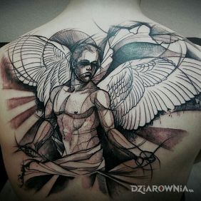 Tatuaż Rysy anioła na plecach motyw: anioły