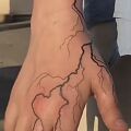 Wycena tatuażu - Błyskawice na dłoni