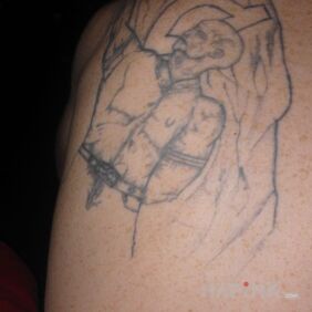 Tattoo To cover on the back motif: characters