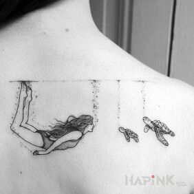 Tattoo Two turtles on the shoulder blades motif: animals
