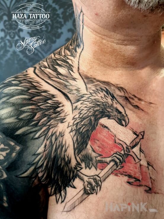 Tattoo Eagle patriotism tattoo in patriotic motif and graphic / illustrative style on the collarbone