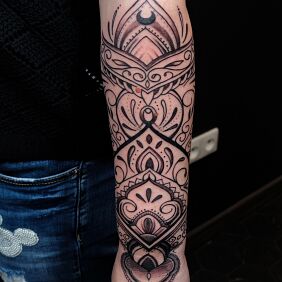 Tattoo Forearm mandala tattoo for women on the forearm motif: ornaments style: graphic / illustrative