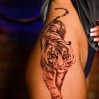 Damski tatuaż tygrysa