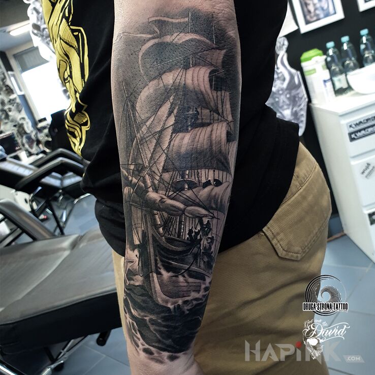 Tattoo Statek :D in other motif and realistic style On the arm