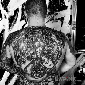 Tattoo DEMON vol.2   cont. on the shoulder blades motif: skulls style: graphic / illustrative