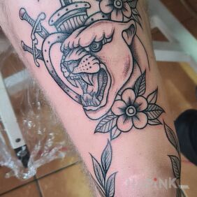 Tattoo Rebel😁 on the leg motif: flowers style: oldschool