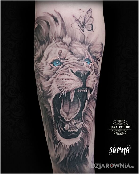 Tatuaż lew tatuaż w motywie zwierzęta i stylu realistyczne na przedramieniu