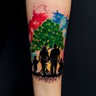 Tatuaż damski rodzina family drzewo kolorowy watercolour