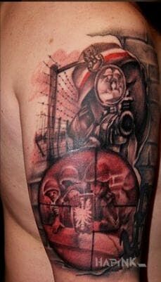 Tattoo Polski snajper in patriotic motif on the upper arm