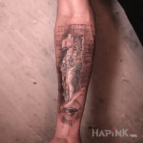 Tattoo Lady and the Eye On the arm motif: black and gray style: graphic / illustrative